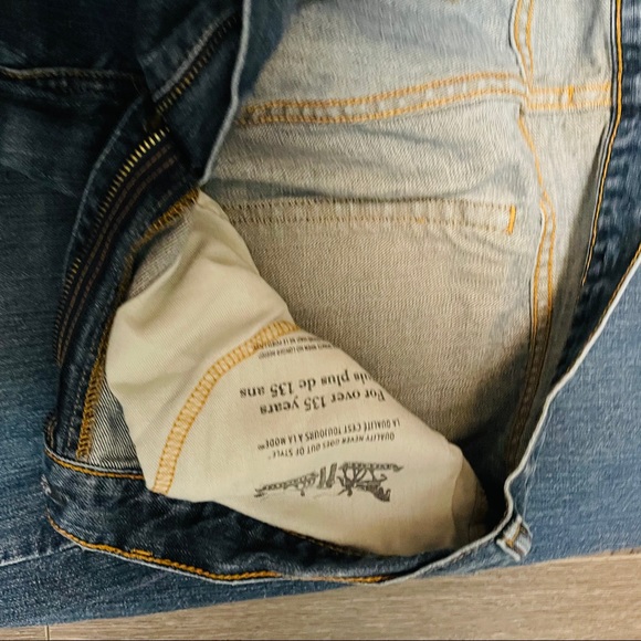 Men 505 Levi’s Jean. - Picture 6 of 7